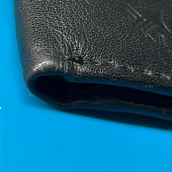 🖤Vtg QuickSilver leather bifold wallet - Picture 12 of 16